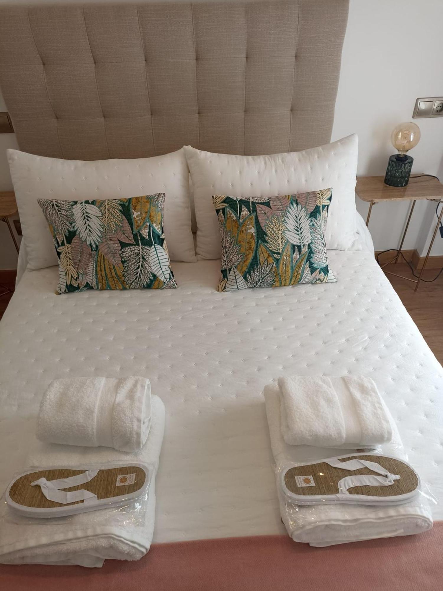 El Atico Apartment Caldas De Reis Luaran gambar